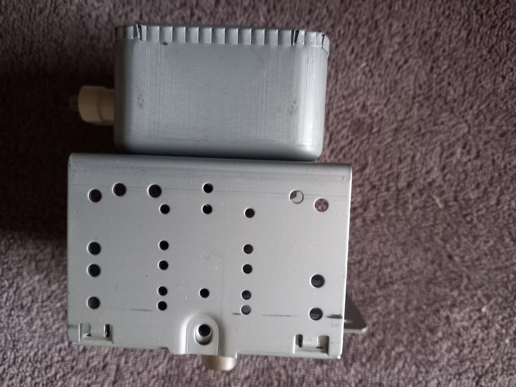 Genuine Electrolux Microwave Oven Magnetron 2M303H Toshiba