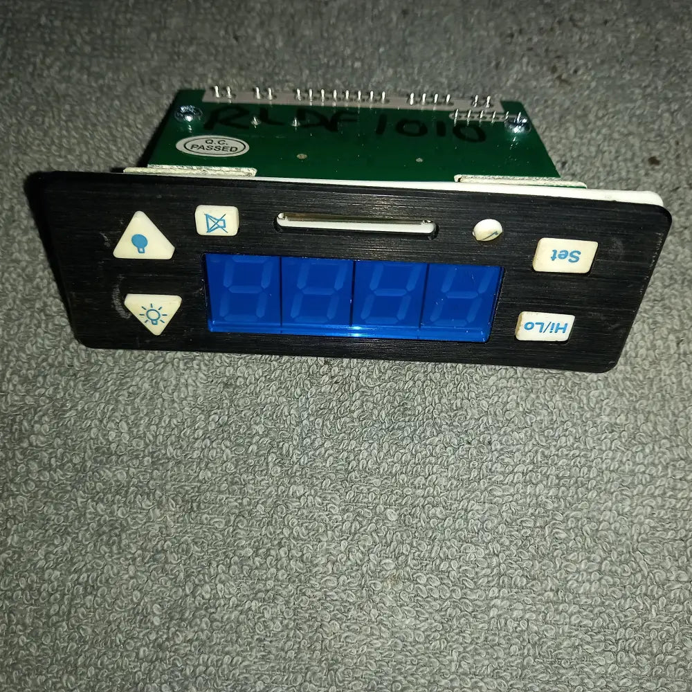 24326 25-14 rldf1010 digital temperature controller,grnuine used tested.