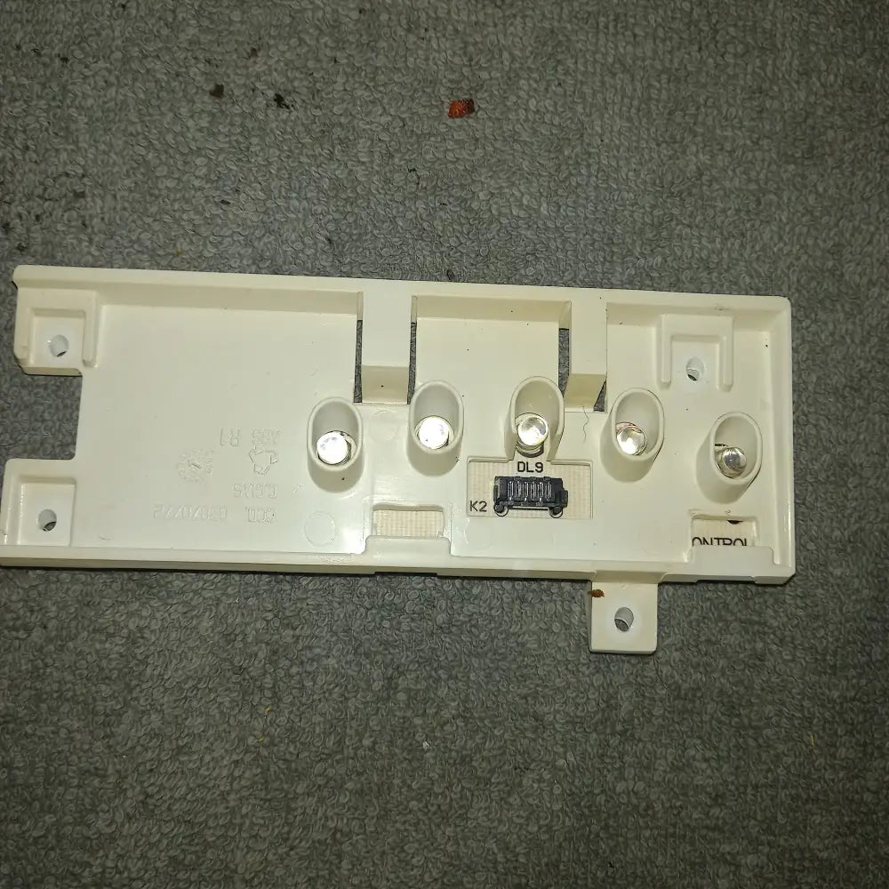 41005713 Display board