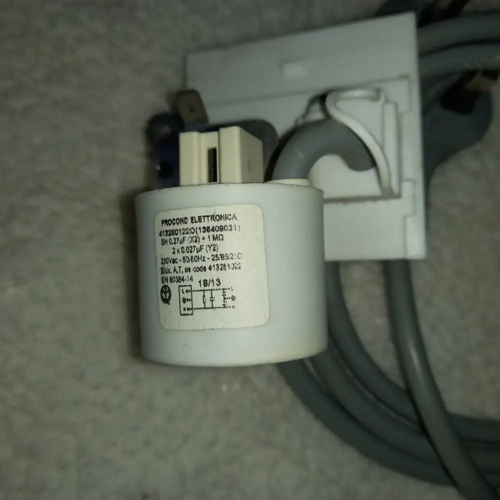 413280122d zanussi electrolux 13amp mains lead used tested