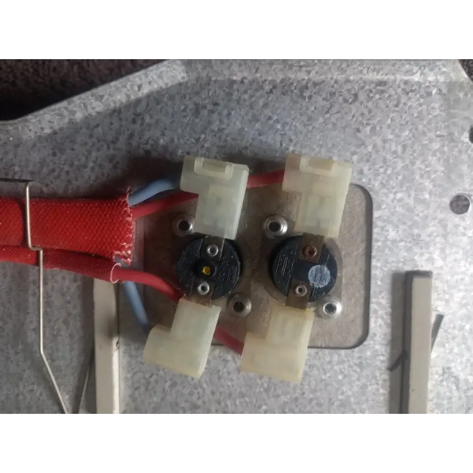 5 PIN 125115840 ZANUSSI TUMBLE DRYER HEATER ELEMENT,USED FULLY TESTED...AS THIS IS A USED HEATER IT WILL SHOW SIGNS