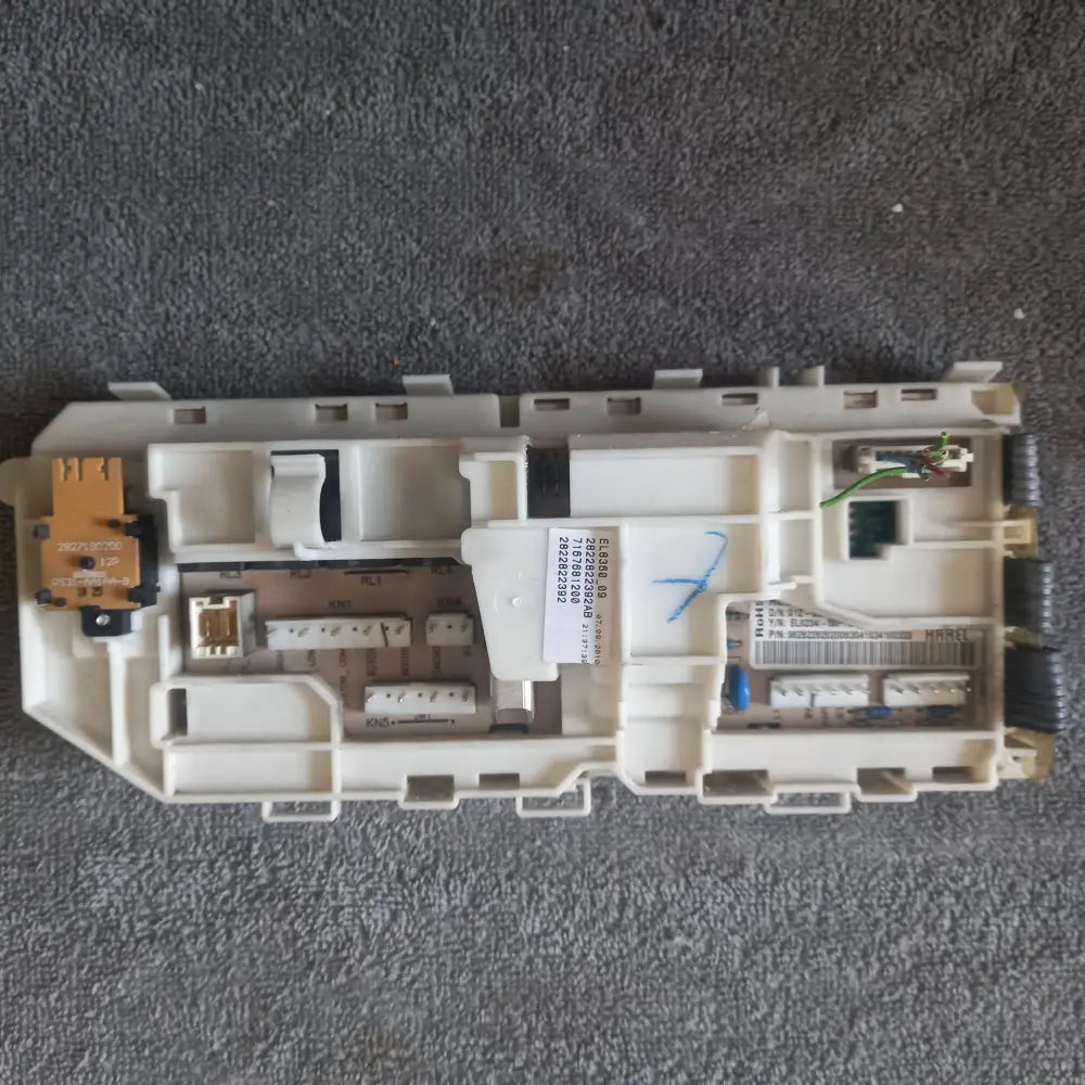 BEKO MAIN PART NUMBER IS-2822820200 BEKO DIGITAL PCB,USED FULLY