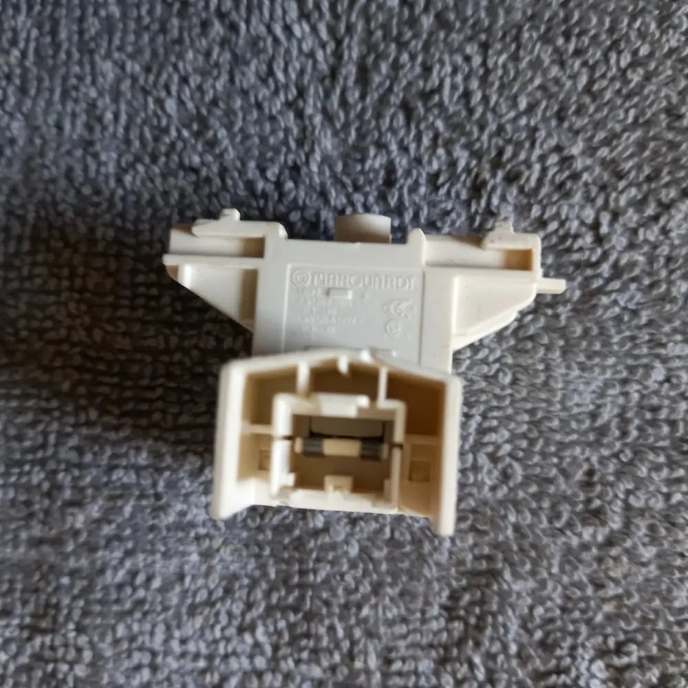Bosch Dishwasher Switch Part # 9000498045