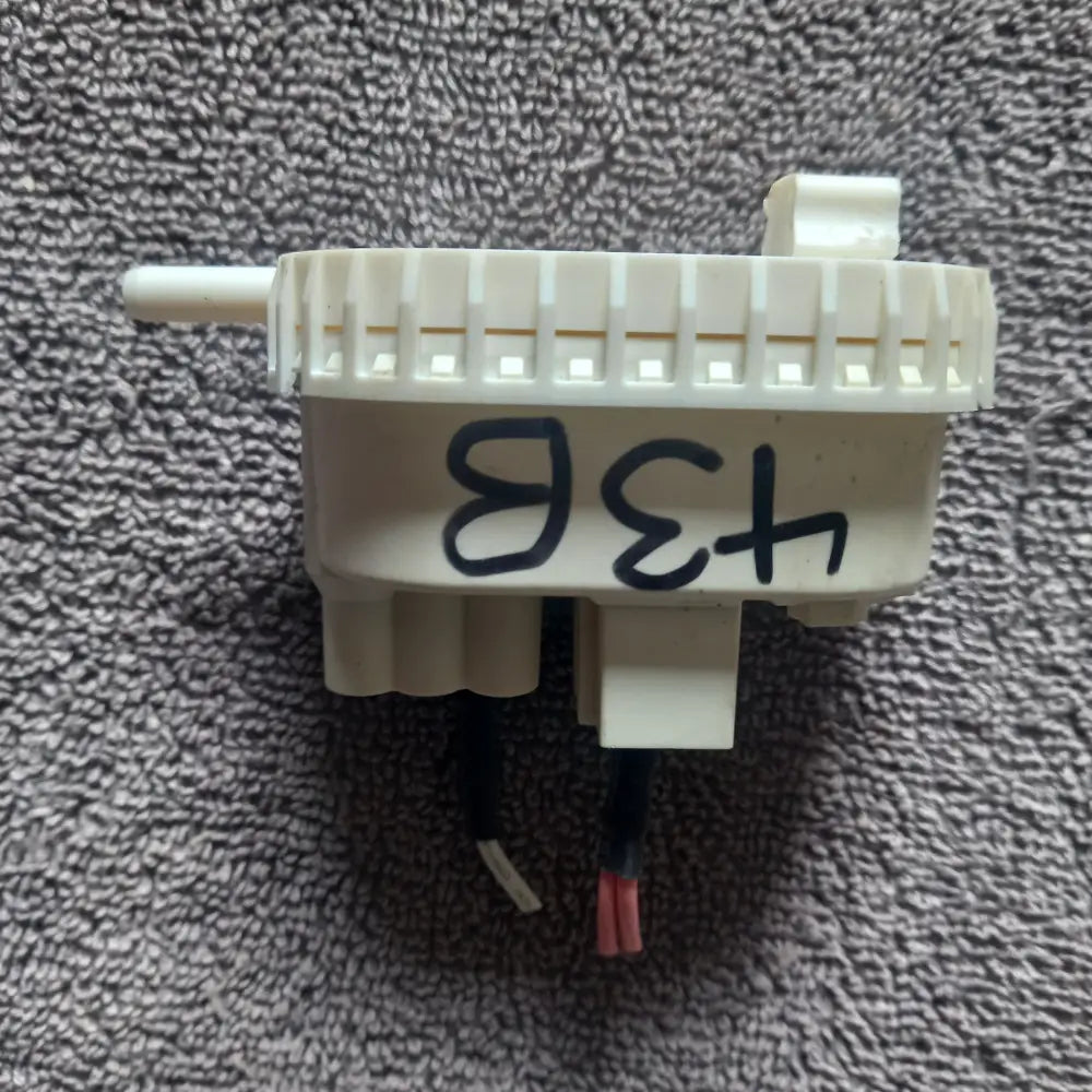 buy genuine spare parts for b111-114-d001 water level switch