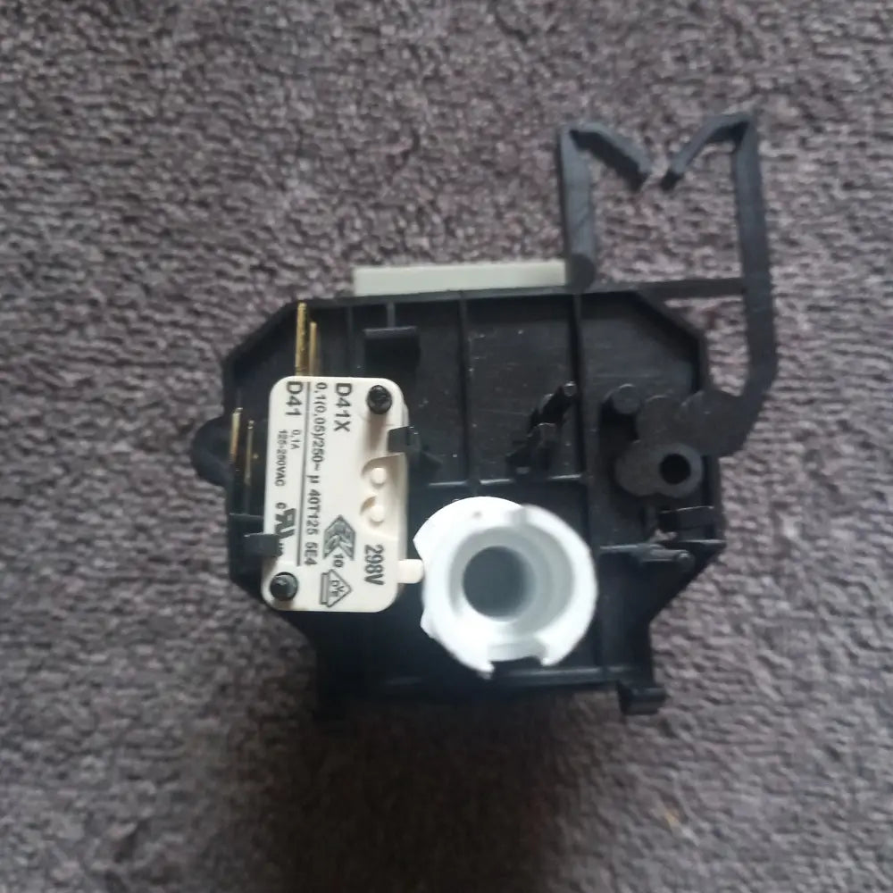 BUY GENUINE SPARE PARTS FOR Bosch Siemens Neff Meteor 9000158094 Oven Rotisserie Rotisserie Motor