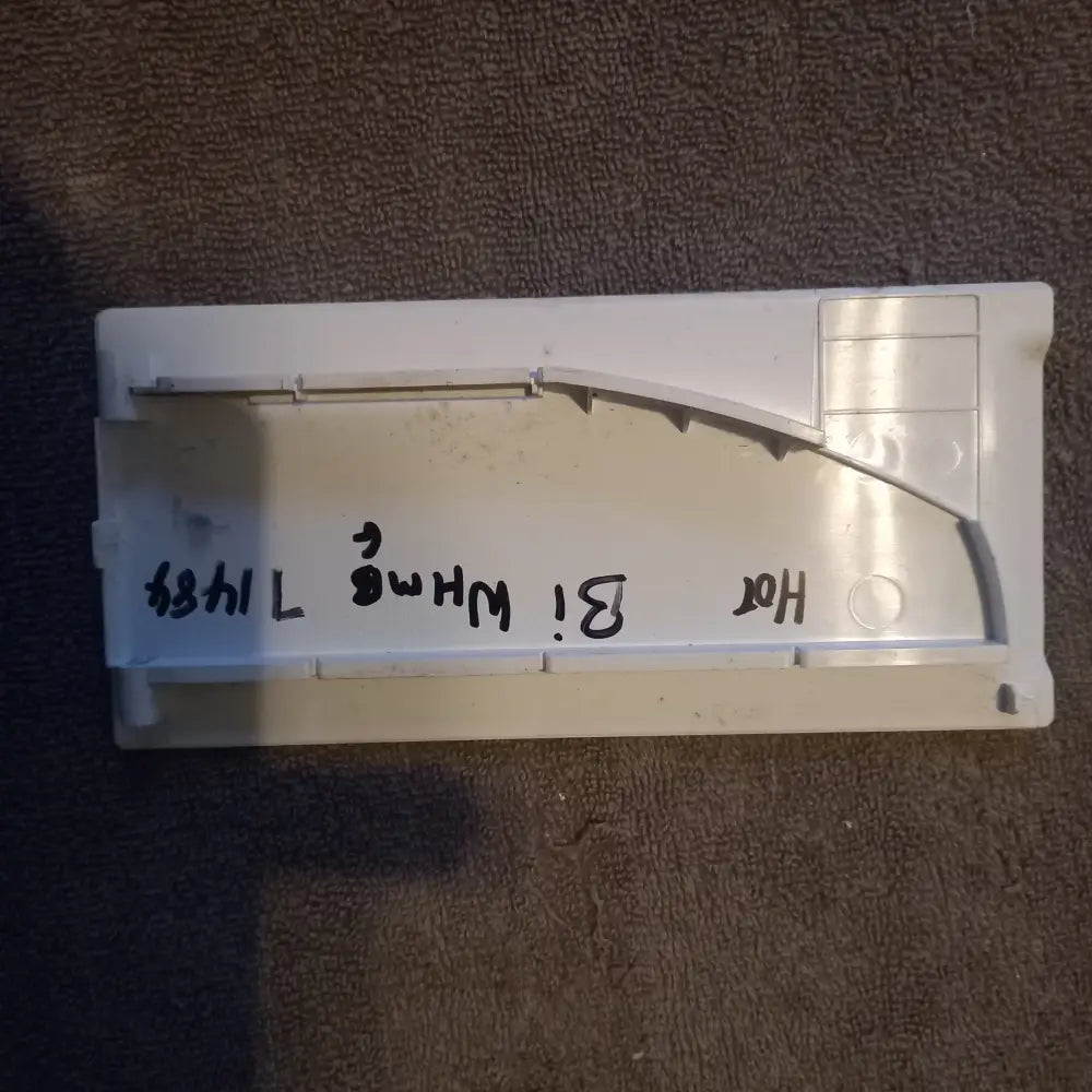 BUY GENUINE SPARE PARTS FOR HOTPOINT BI WHMG71484 WASHING MACHINE FRONT SOAP FRAWER HANDLE IN WHITE USED