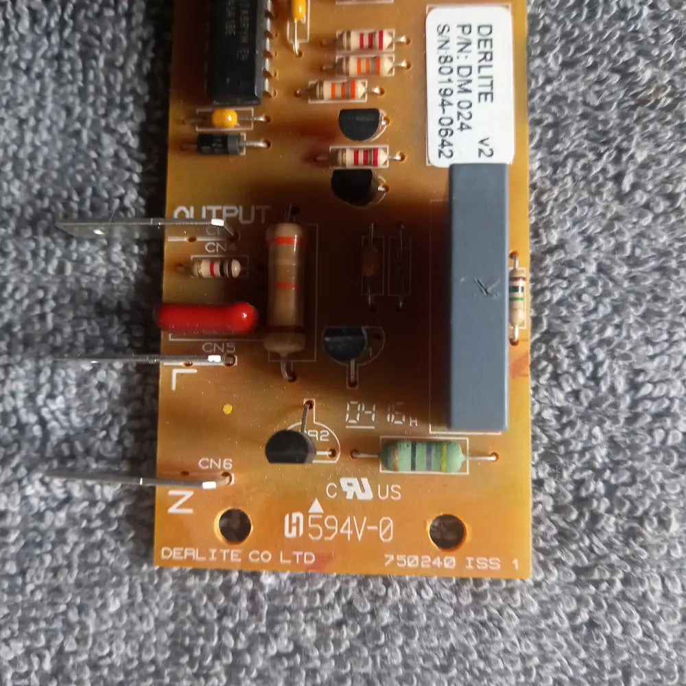 derlight p/n dm 024 750240 iss oven pcb,used tested.750240