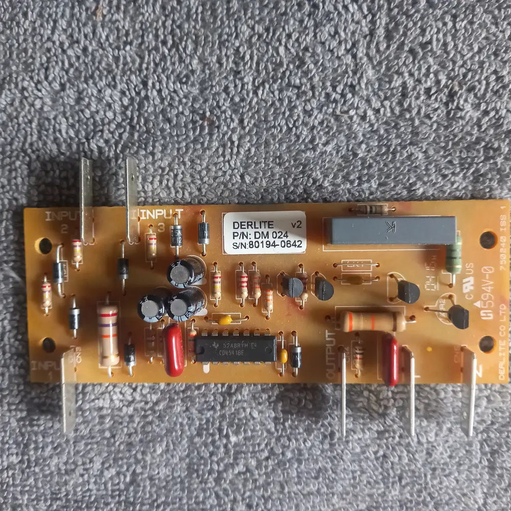 derlight p/n dm 024 750240 iss oven pcb,used tested.750240