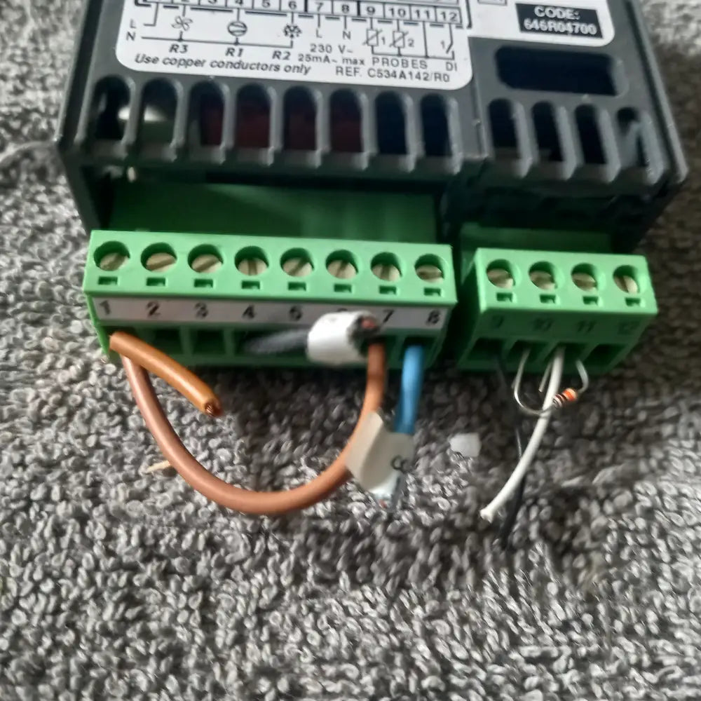 GENUINE CAREL EASY FREEZE DIGITAL ELECTRONIC TEMPERATURE CONTROLLER THERMOSTAT IRELF0EN215
