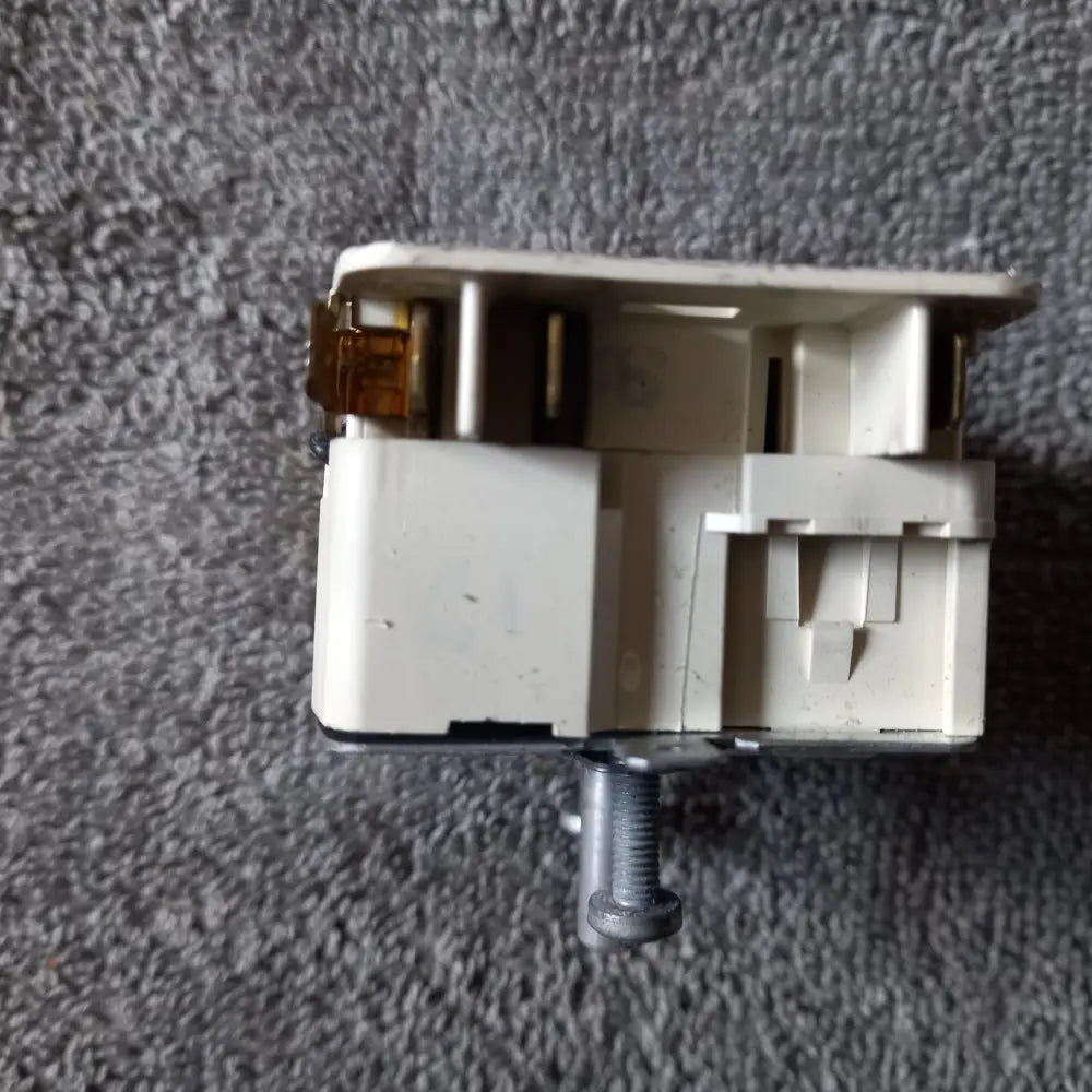 GENUINE CD 6776 D 8 02 47 2H TIMER UNIT