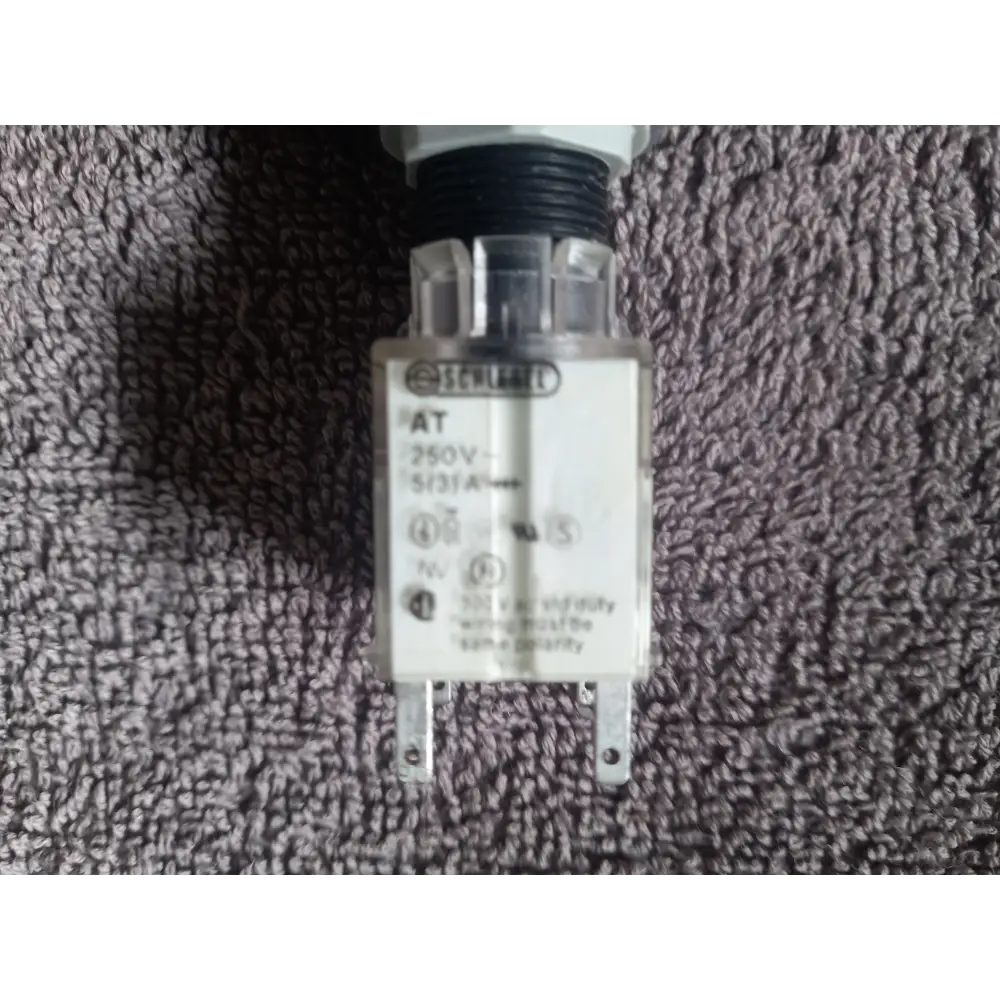 GENUINE schlegel switche AT 250V 53A