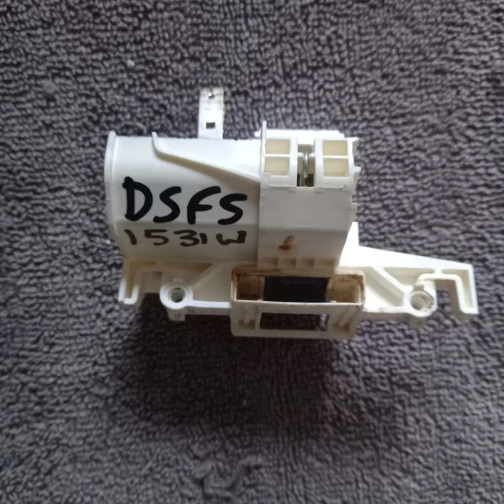 genuine spare parts Beko dsfs1531w Dishwasher Door Interlock Catch Your One-Stop Appliance Spare Parts Solution