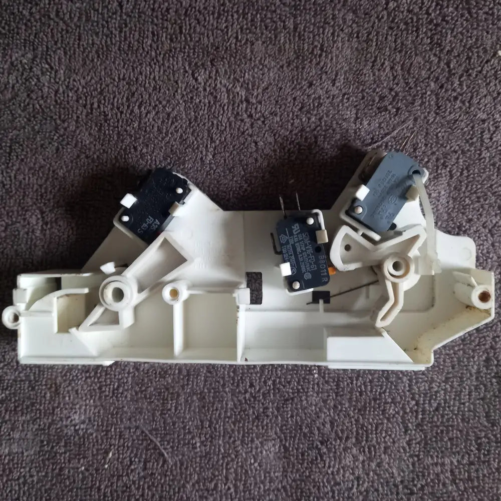 genuine spare parts for cm1929 samsung microwave door safety switch