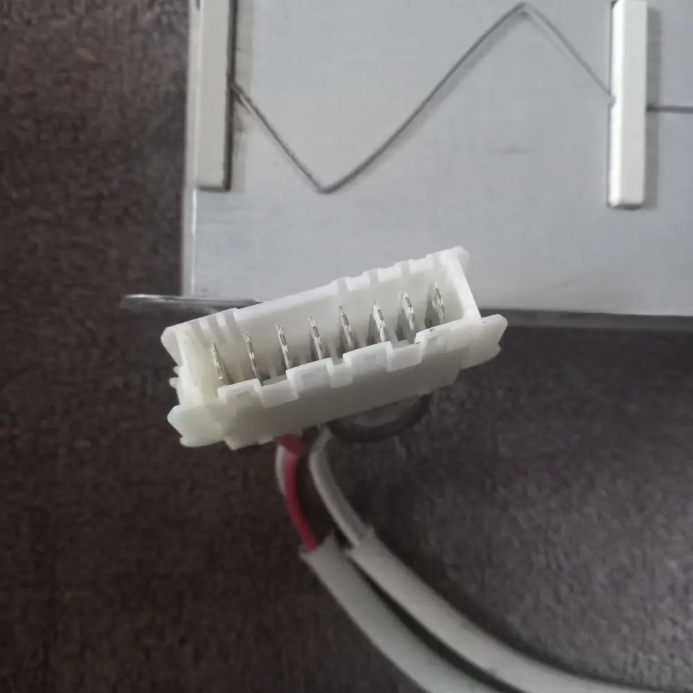 genuine spare parts for zanussi td 524 tumble dryer heater element.124504423 1400/1000watt