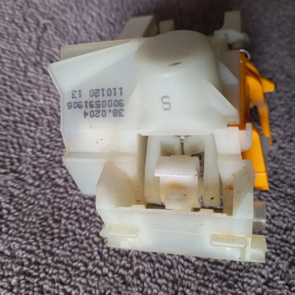 genuine spare parts siemens bosch dishwasher door lock.9000591906 38.0204