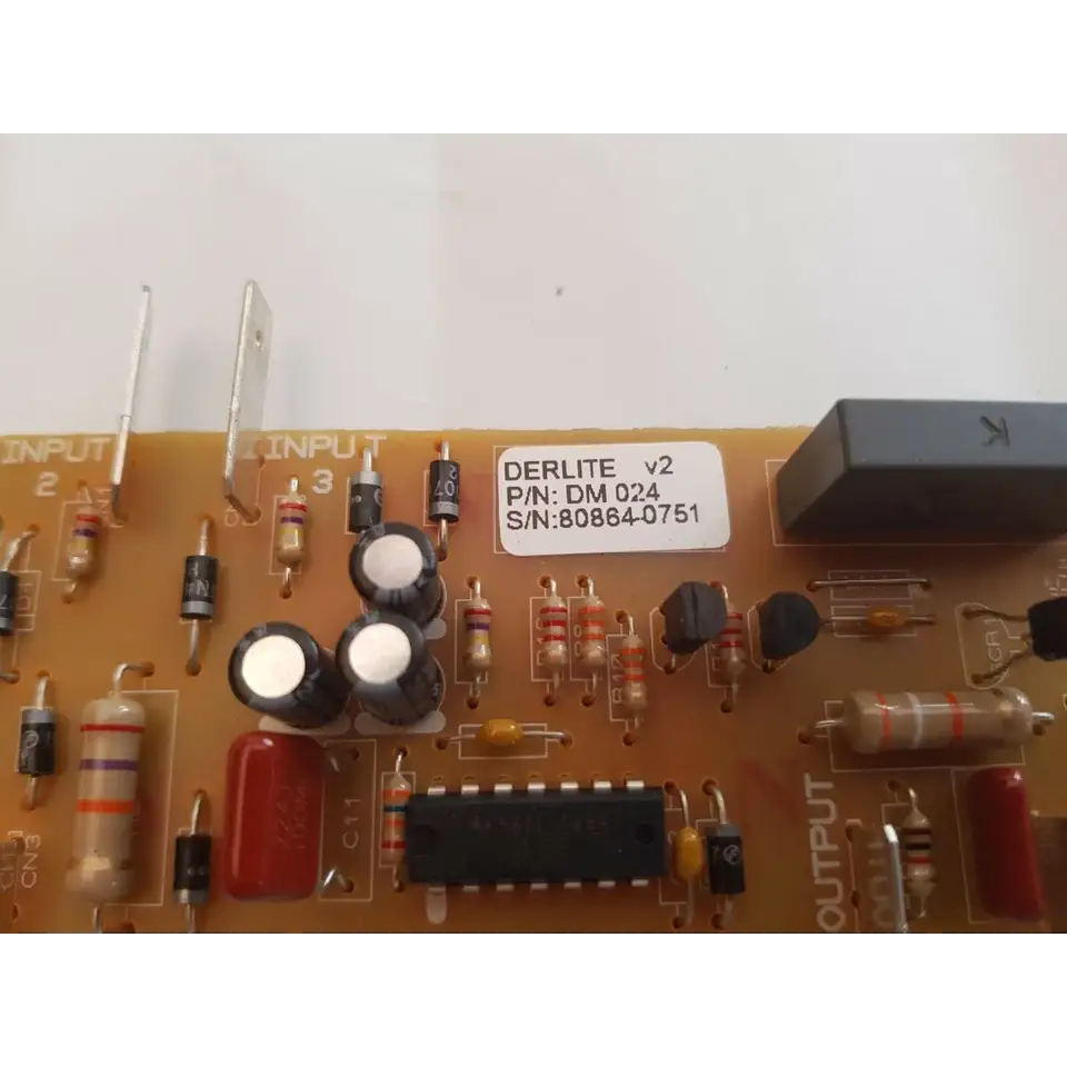 GENUINE Stoves SEB700FPS Oven PCB Assembly DERLITE V2 Part No. DM024 used tested.