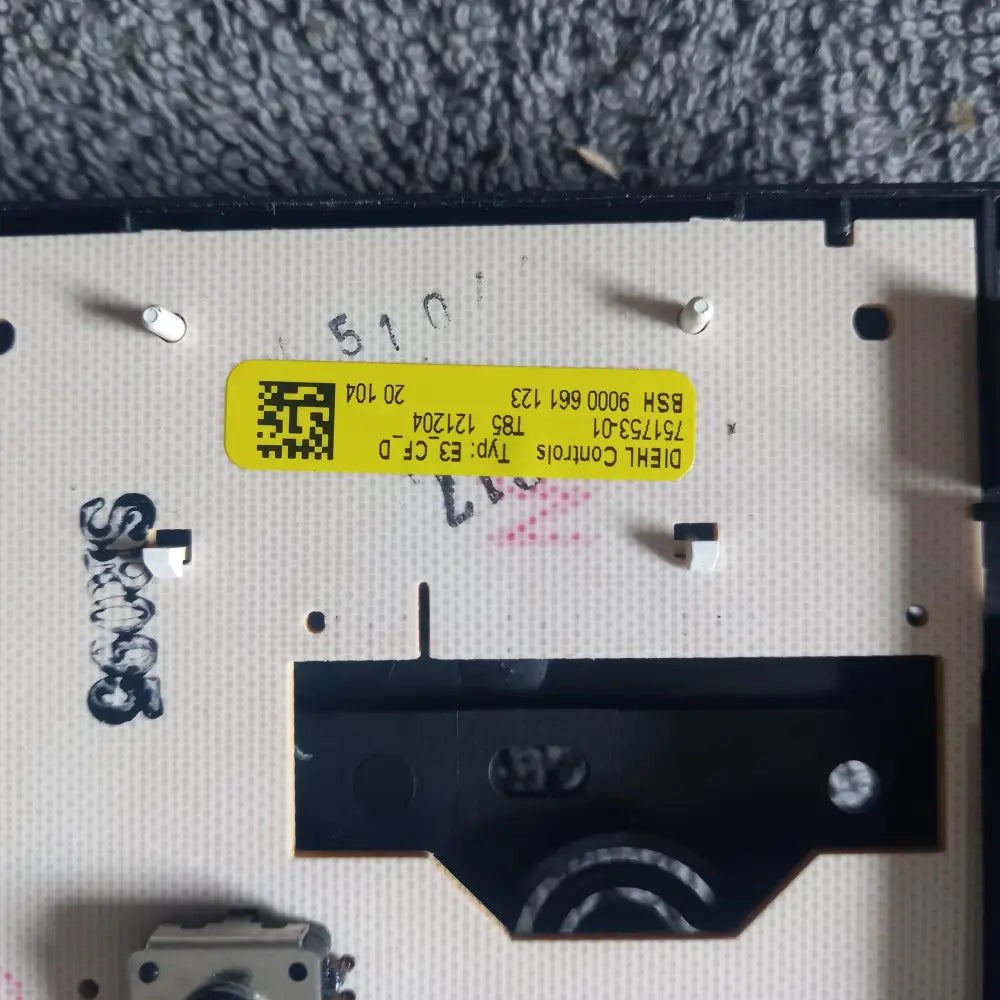 genuyne oven spare parts for bosch digital display timer clock.bsh9000 661 123 9000661123 75175301 type e3cfd