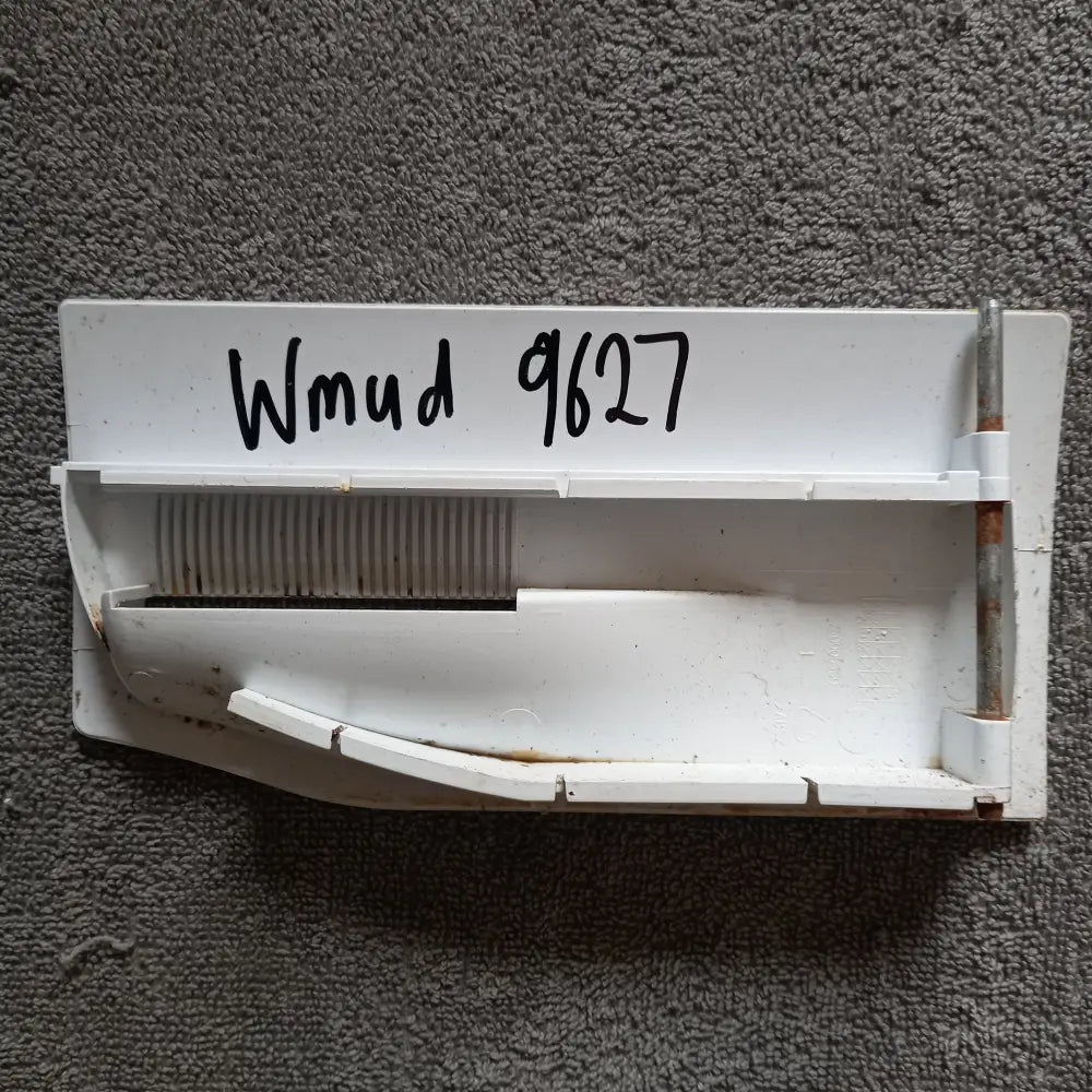 hotpoint wmud washing machine front soap drawer door handle in white.used.250006350.