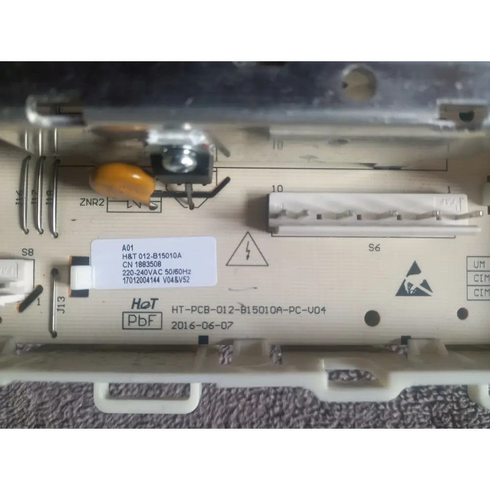 ht-pcb-012-b15010a-pc-v04 hisense front digital display.