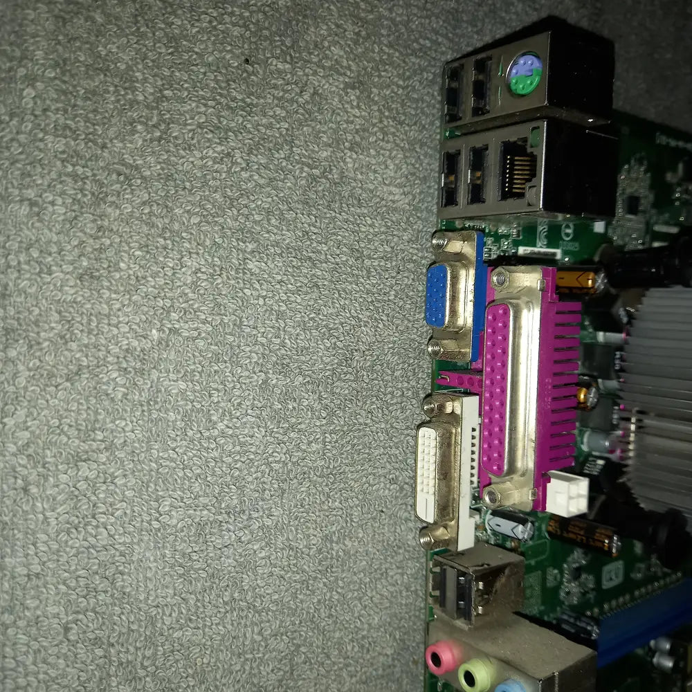 intel desktop board class b canada ices 003