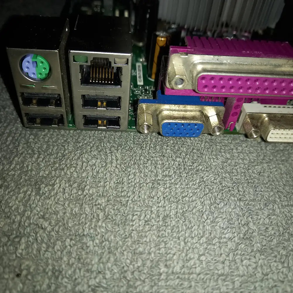 intel desktop board class b canada ices 003