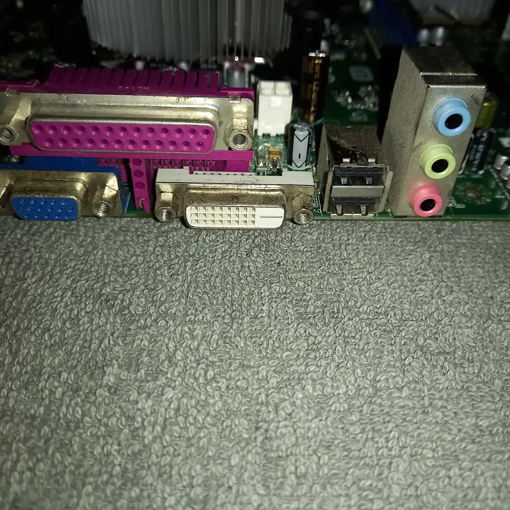 intel desktop board class b canada ices 003