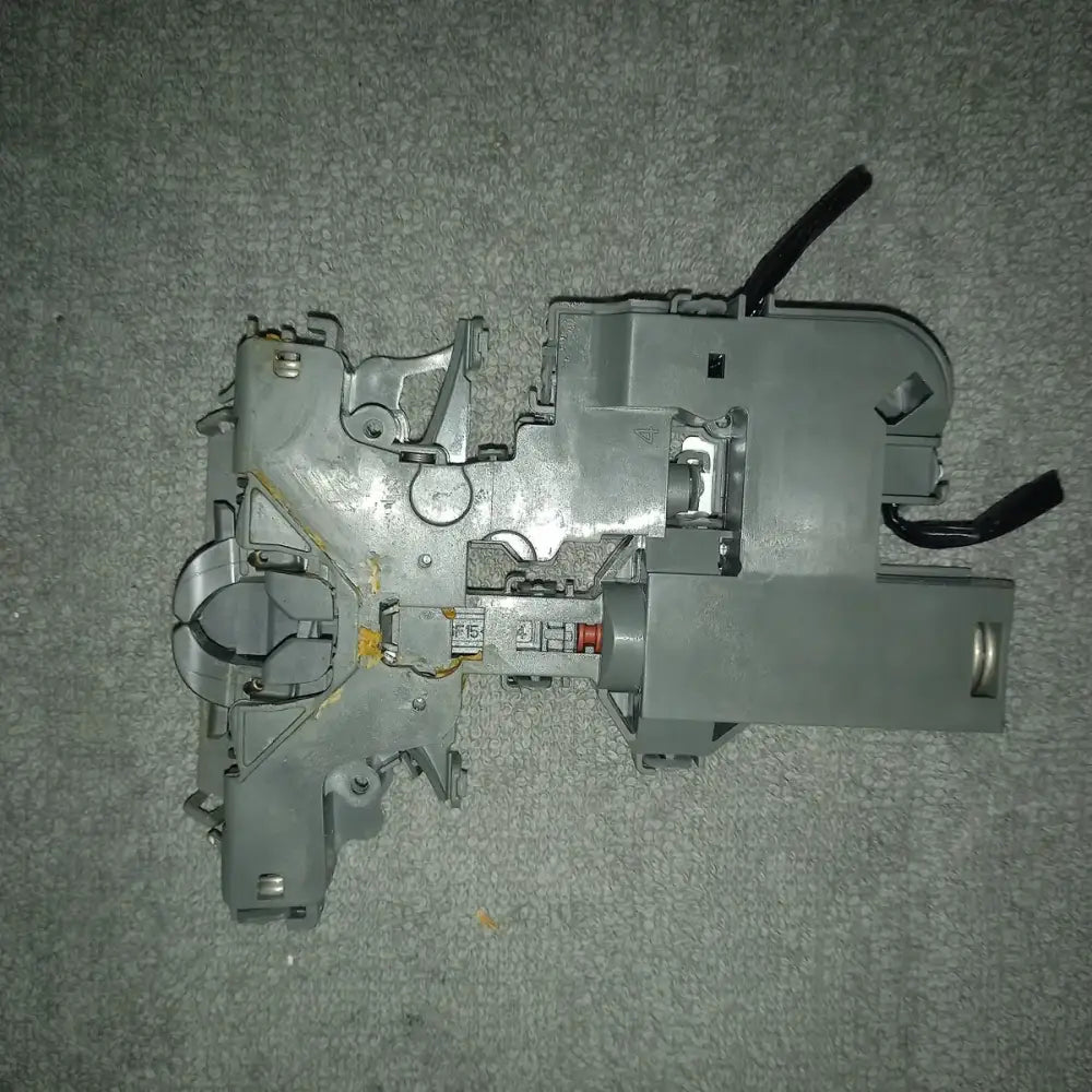 type 889.312133 AEG / Electrolux dishwasher electric lock used tested.