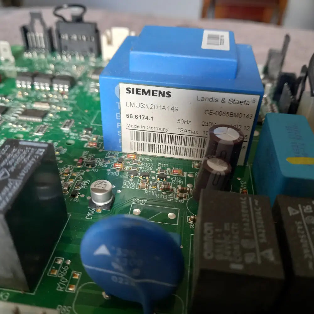 UY GENUINE SIEMENS BOILER PCB BOARDS BAXI Slim 1.300 (LMU33.201A149) Your One-Stop Appliance Spare Parts Solution