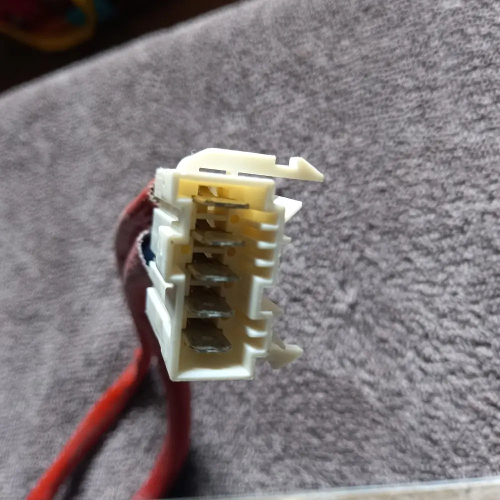 UY ZANUSSI GENUINE SPARE PARTS FOR ZDC 67550W TUMBLE DRYER HEATER ELEMENT 125115844 5 PIN buy genuine all makes
