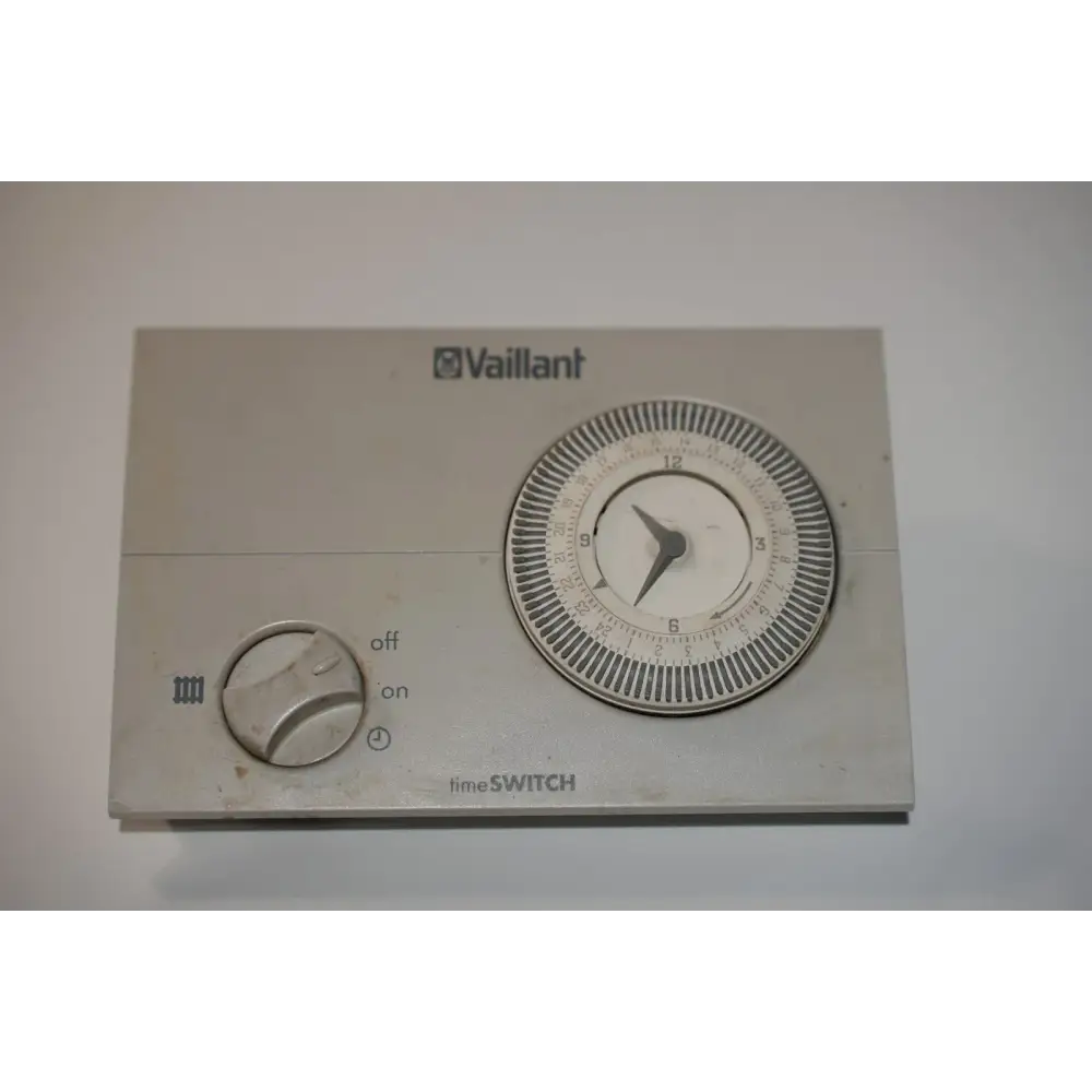 VAILLANT TIME SWITCH 130 24HR MECHANICAL ANALOGUE TIMER CLOCK 306759 A618 GENUINE