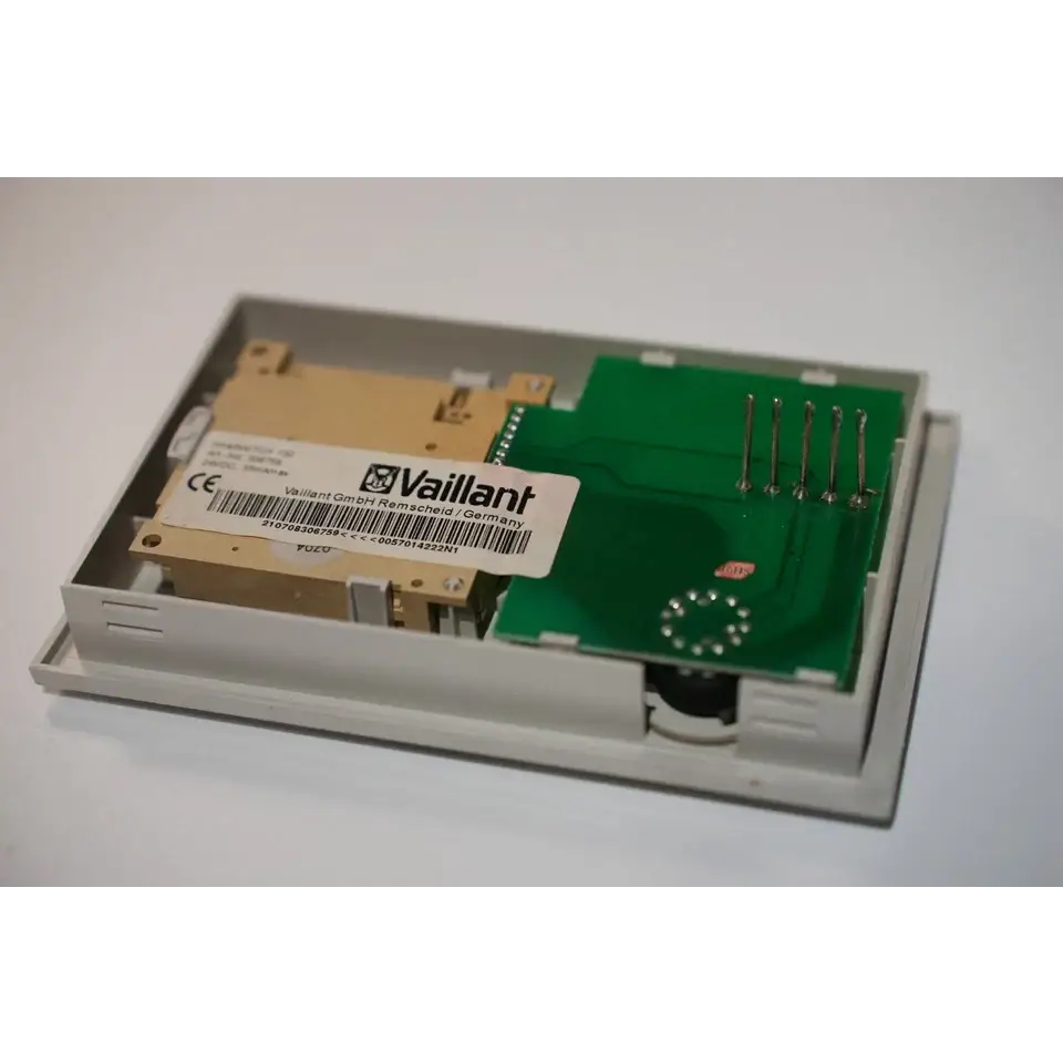 VAILLANT TIME SWITCH 130 24HR MECHANICAL ANALOGUE TIMER CLOCK 306759 A618 GENUINE