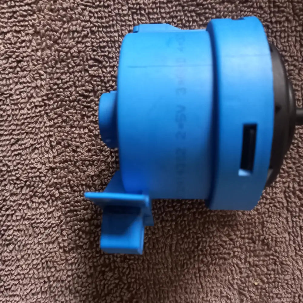 Zanussi ZWD16270 Washing Machine Analogic Pressure Switch 132414302